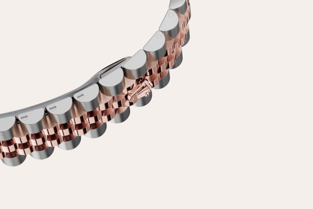 The design, development and production of Rolex bracelets and clasps, as well as the stringent tests they face, involve advanced high technology. And, as with all the components of the watch, aesthetic controls by the human eye guarantee impeccable beauty. The Jubilee, a supple and comfortable five-piece link metal bracelet, was designed and made especially for the launch of the Oyster Perpetual Datejust in 1945.